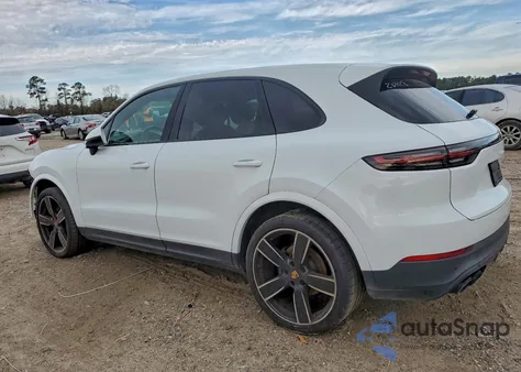 2021 Porsche Cayenne z USA, uszkodzony, nr VIN WP1AA2AY2MDA09569